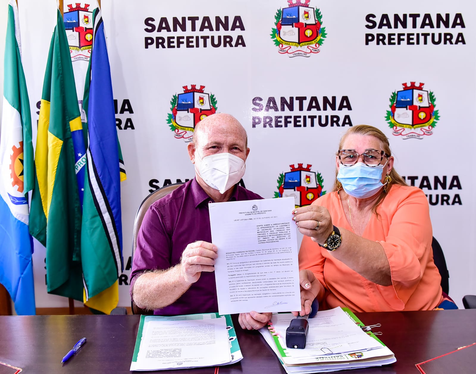 Executivo Municipal sanciona projeto de lei, que reforça a obrigatoriedade da apresentação da caderneta de vacinação atualizada durante matrículas das crianças